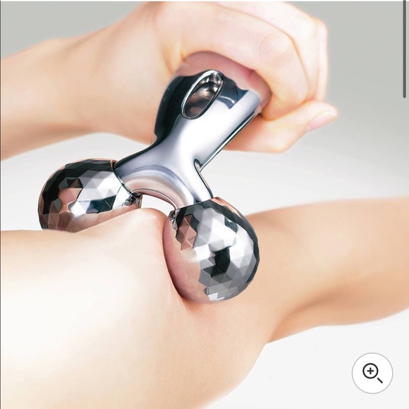 ReFa CARAT Platinum Roller - Picture 1 of 12